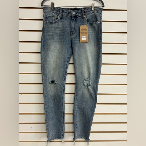 Lucky Brand Stella Skinny Distressed Jeans Frayed/Raw Hem NWT Size 10/30 Stretch - Picture 1 of 15